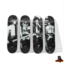 Load image into Gallery viewer, GLOBE X RAMONES Collector's Deck Set
