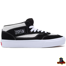 Load image into Gallery viewer, VANS SKATE HALF CAB Black/ Marshmallow
