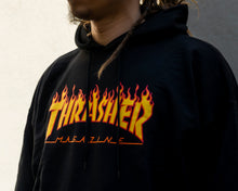 Load image into Gallery viewer, THRASHER HOODIE Flame Black
