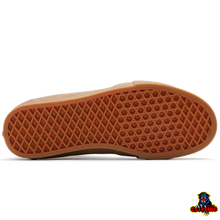 Load image into Gallery viewer, VANS SKATE SK8-HI Black/ Gum
