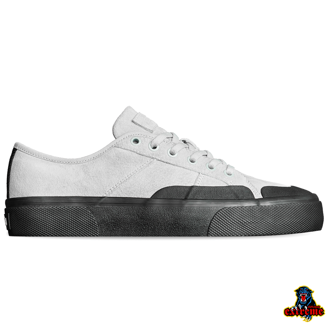 GLOBE SURPLUS Undyed/ Black