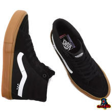 Load image into Gallery viewer, VANS SKATE SK8-HI Black/ Gum
